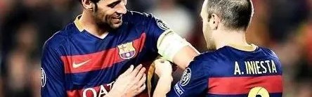 伊涅斯塔Ins致敬布斯克茨：很荣幸能与你并肩作战许多年