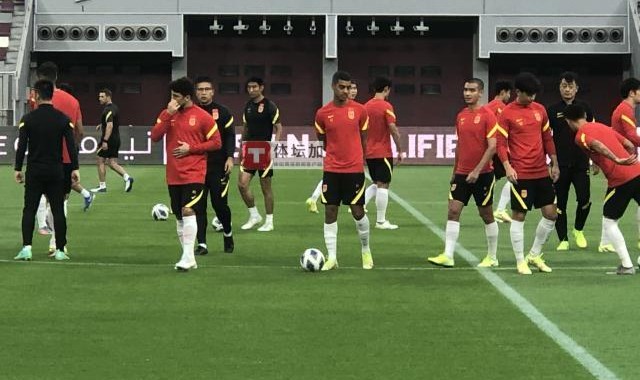 开云体育官网-名宿：知己知彼才能百战百胜 李铁大赛经验不足